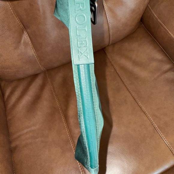 Rolex Golf Accessory Bag - Picture 5 of 10